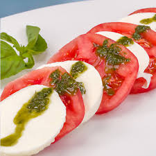 КАПРЕЗЕ Салата